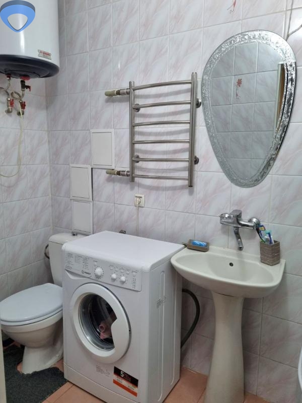 продажа однокомнатной квартиры номер A-173489 в Приморском районе, фото номер 6